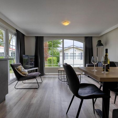 Recreatiepark Jachthaven De Veerstal Lathum - Luxe Chalet エクステリア 写真