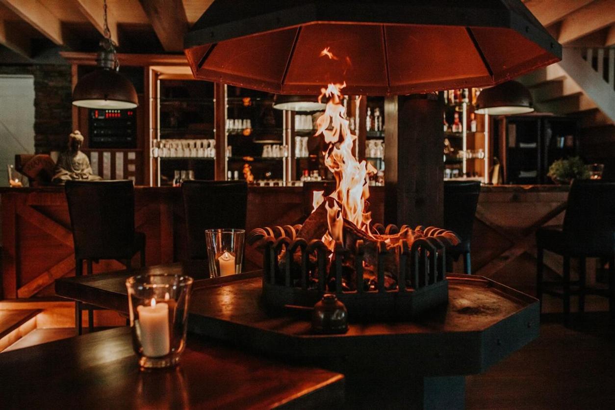 Recreatiepark Jachthaven De Veerstal Lathum - Luxe Chalet エクステリア 写真